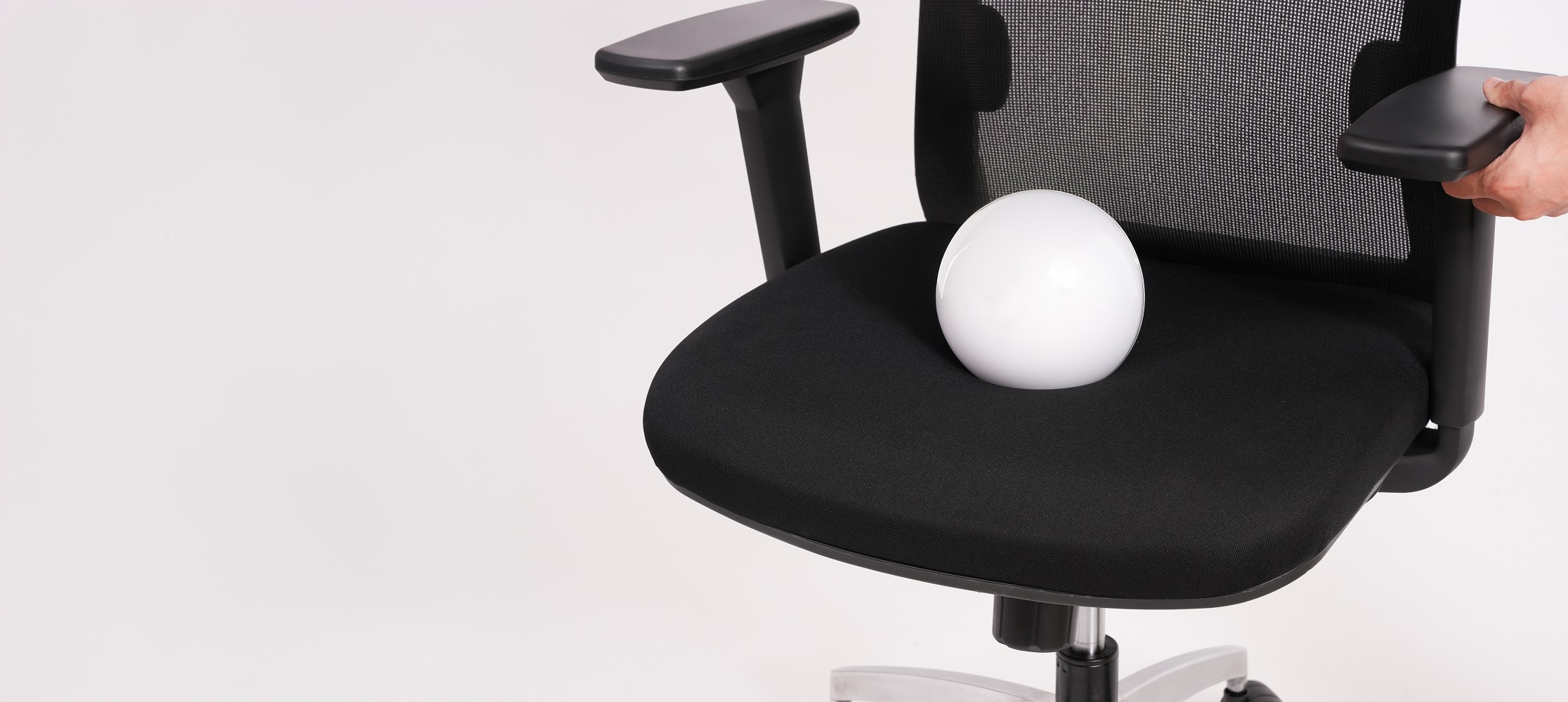 Ghế công thái học Hyperwork Cloud OC03 Đen